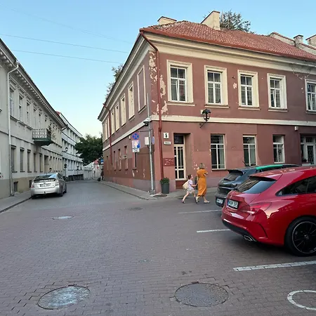 Stylish & Bright Old Town Getaway - Near Everything Apartment Wilna