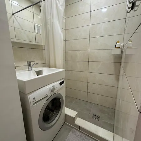 Apartment Stylish & Bright Old Town Getaway - Near Everything Wilna
